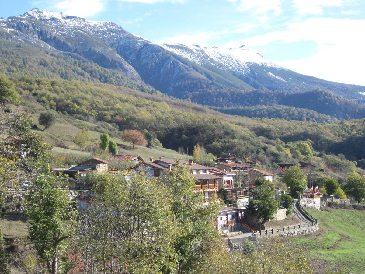 Posada Torcaz Cahecho Buitenkant foto